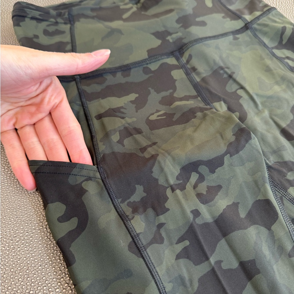 Lulu Lemon Work Out leggings